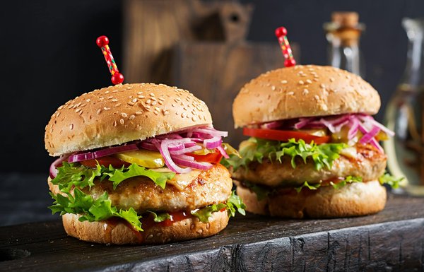 Les burgers à Paris : une grande révolution culinaire